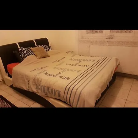 Chez La Famille Homestay *